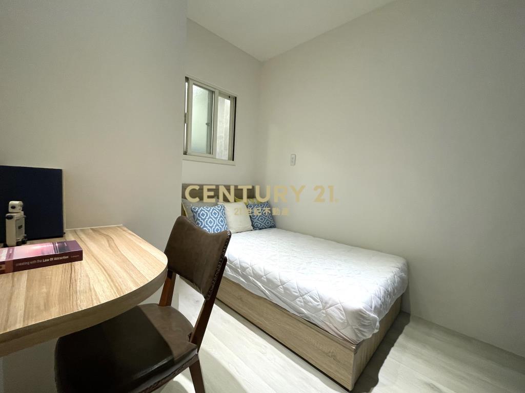 (4524)秀朗國小極美3樓