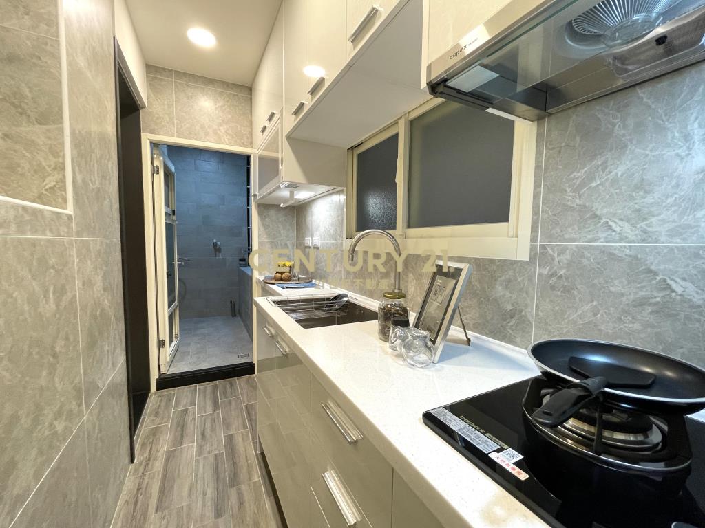 (4524)秀朗國小極美3樓