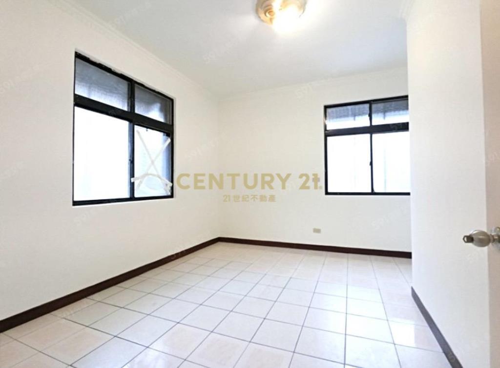 (4577)新埔捷運邊間3房