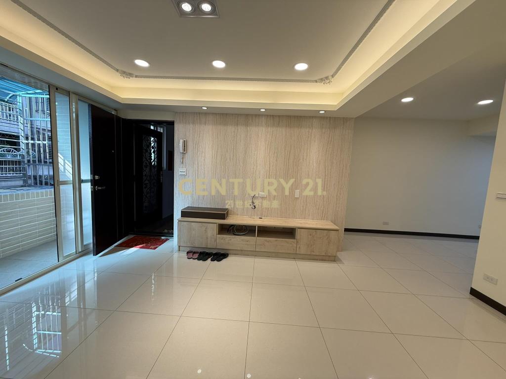 (4599)環球百貨民享三樓4房