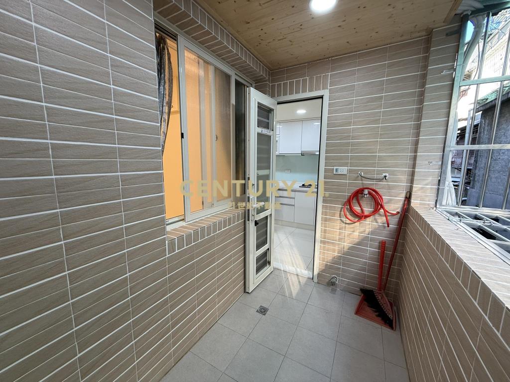 (4599)環球百貨民享三樓4房