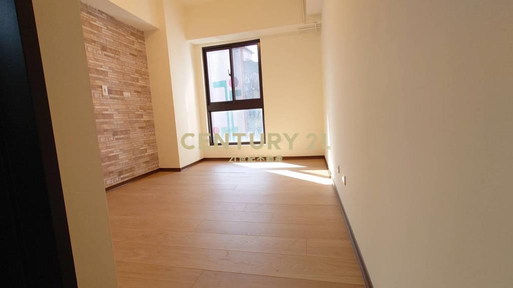 (4608)漢寶一號院三房平面車位