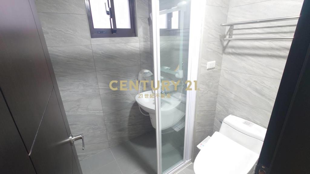 (4610)漢寶一號院三房坡道機械車位2