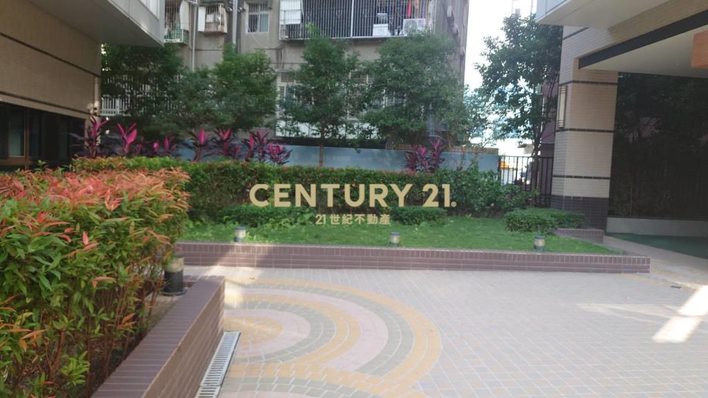 (4610)漢寶一號院三房坡道機械車位2