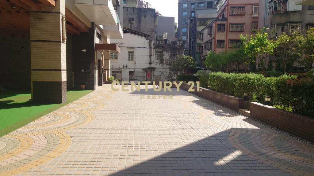 (4610)漢寶一號院三房坡道機械車位2