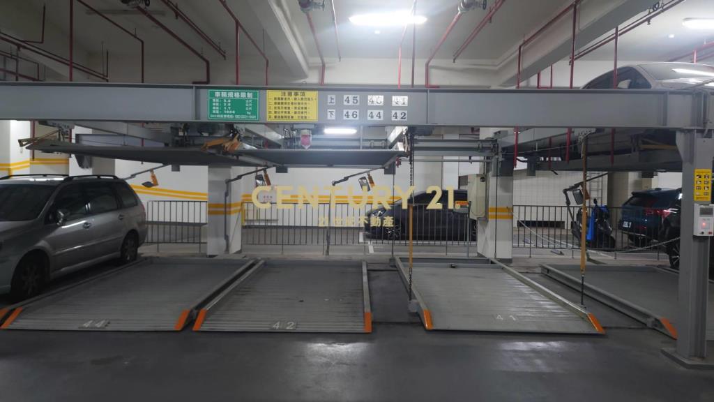 (4610)漢寶一號院三房坡道機械車位2