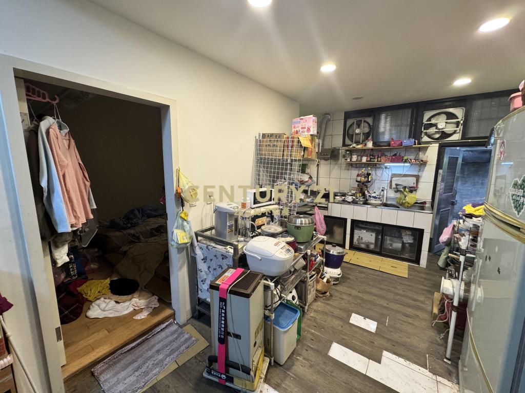 (4619)芝山雨聲邊間一樓