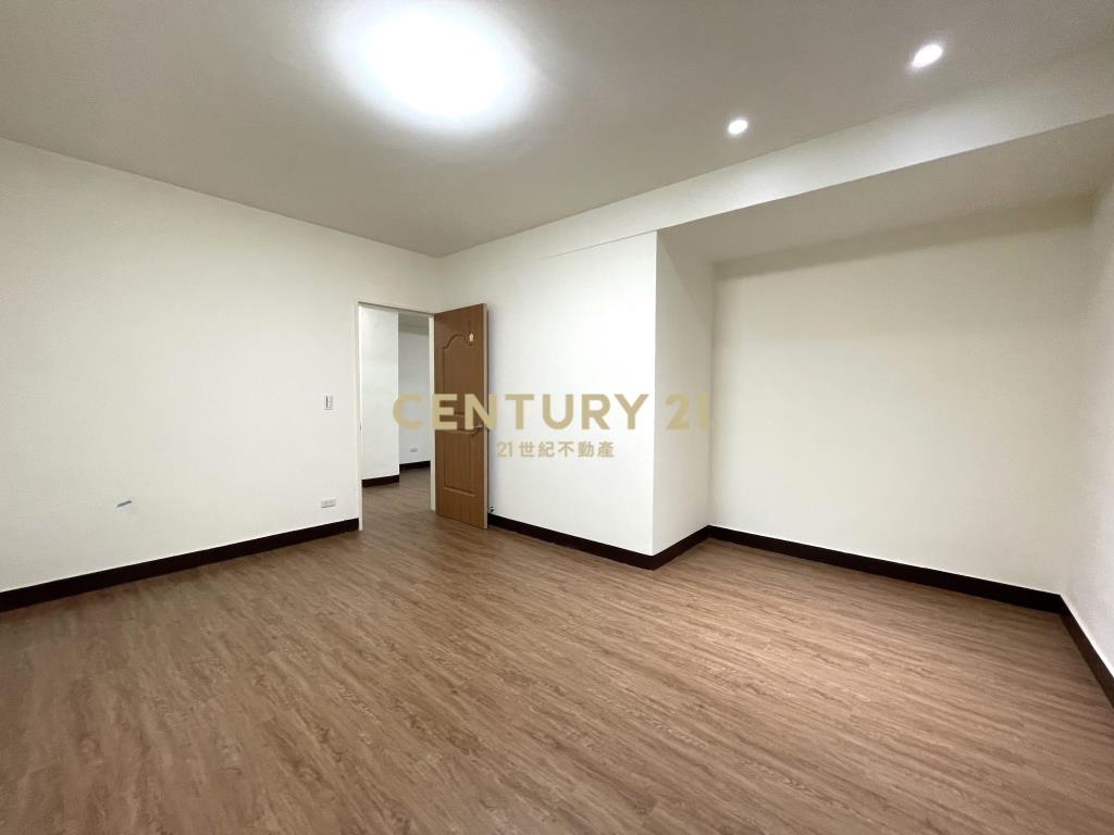 (4620)秀朗捷運大器三樓