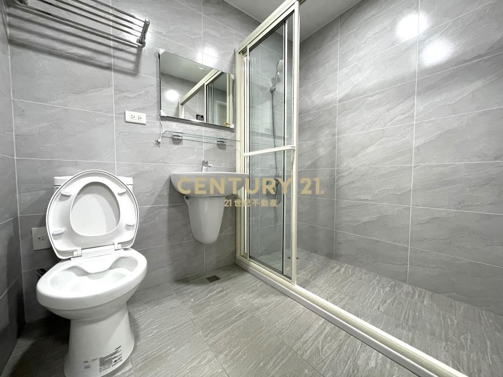 (4620)秀朗捷運大器三樓