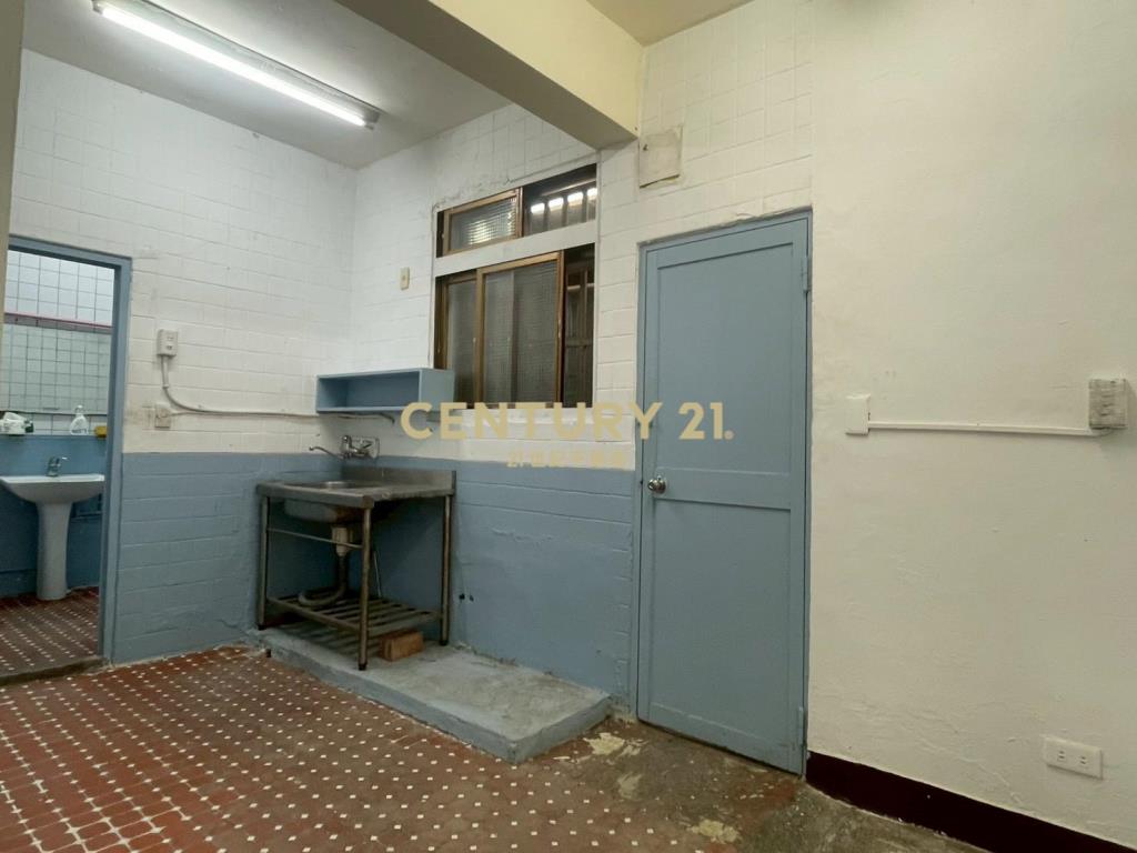 (4624)秀山住辦一樓