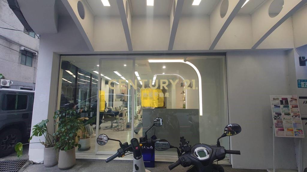 (4635)景安透天金店面