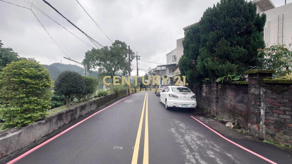 (4636)雙城捷運站透天庭院