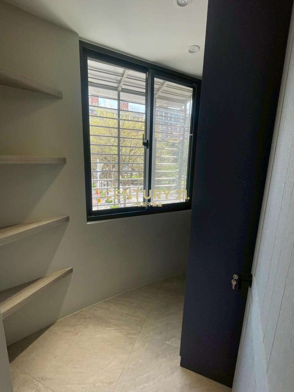 (4637)四號公園旁電梯三房