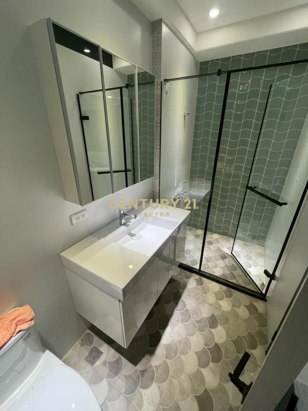 (4637)四號公園旁電梯三房