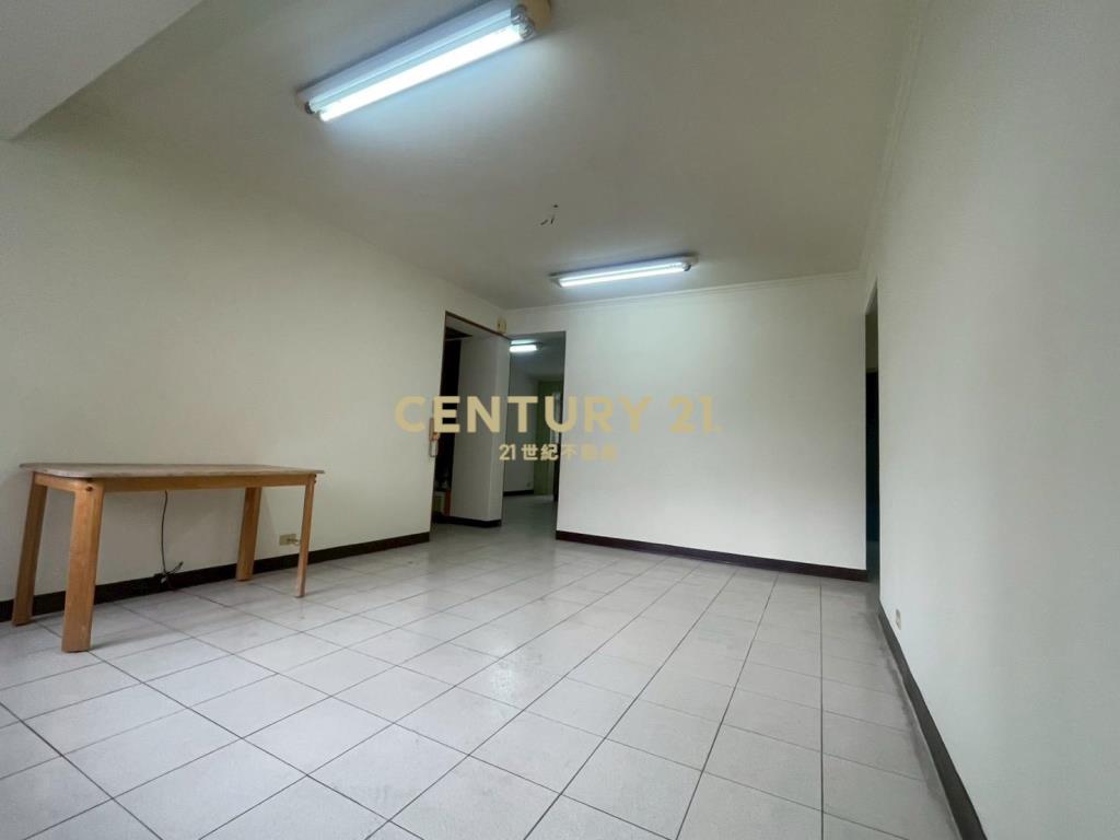 (4646)國泰稀有邊間美屋