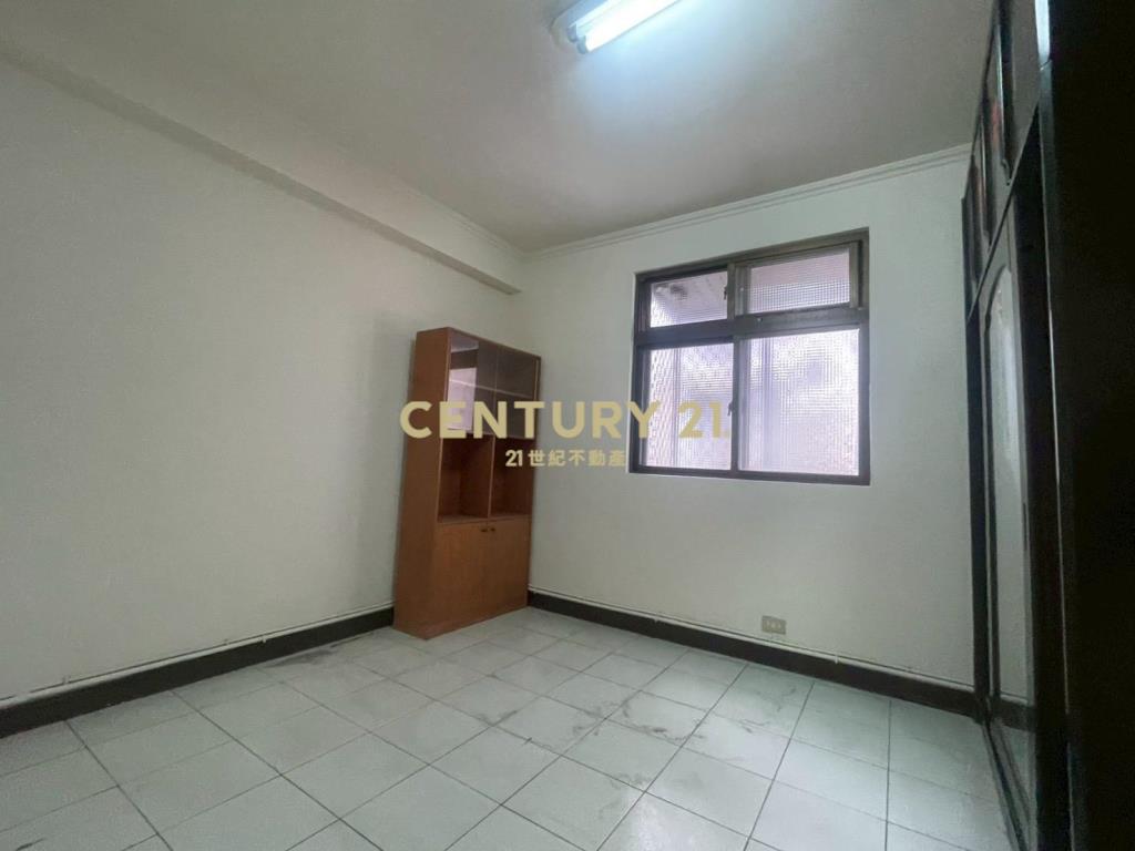 (4646)國泰稀有邊間美屋