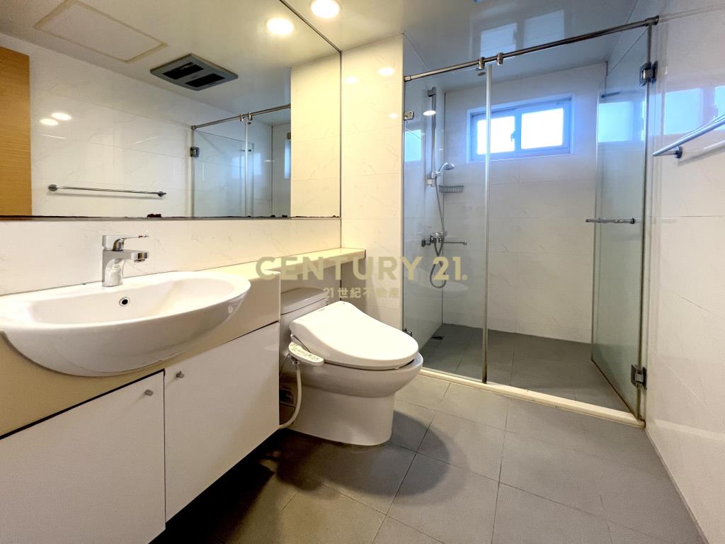 (4651)潤泰曉山青~稀有邊間二房車位