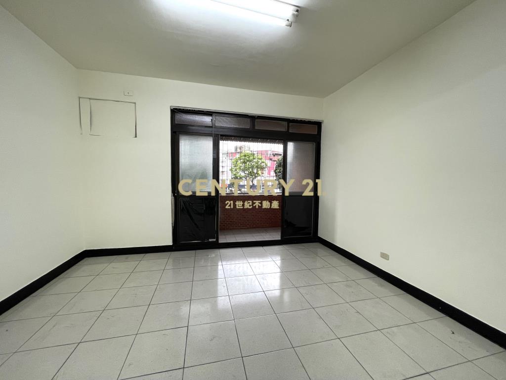 (4656)景安雙捷運大器2樓