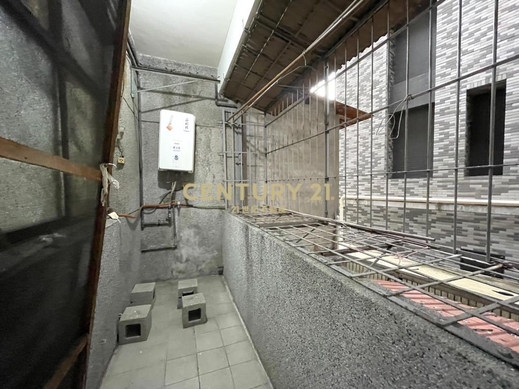 (4656)景安雙捷運大器2樓