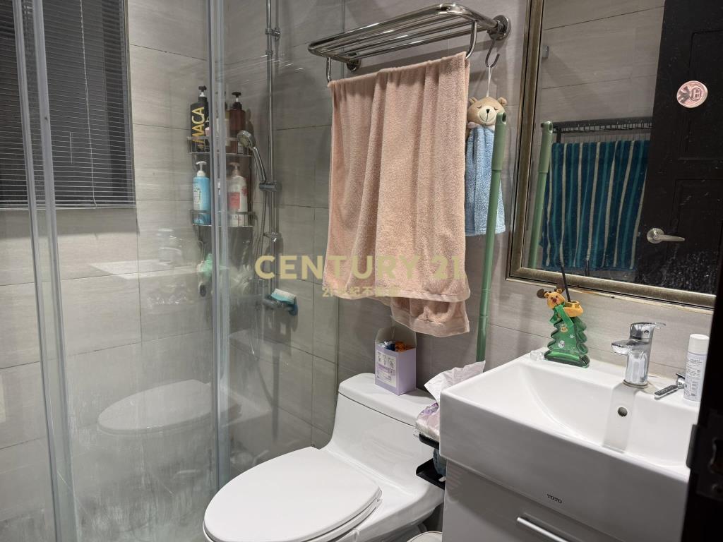 (4660)中和雙捷世界V1+平面車位