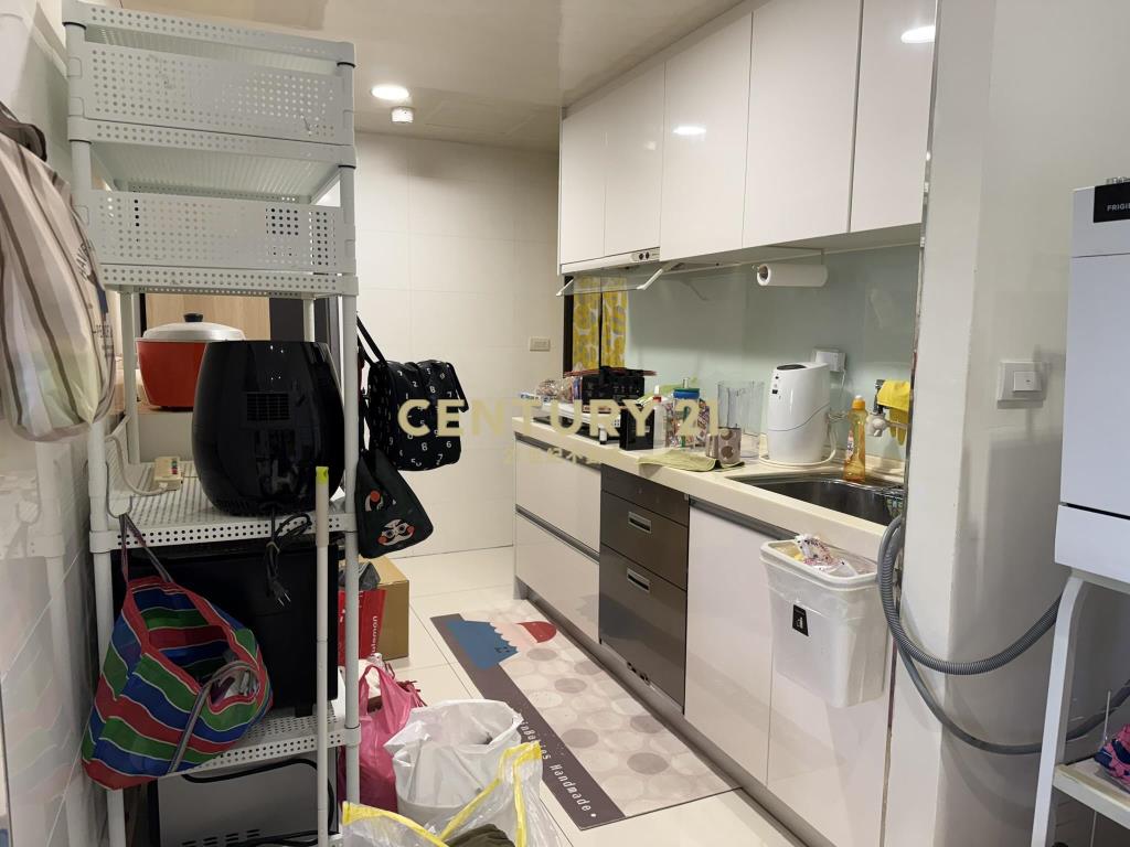 (4660)中和雙捷世界V1+平面車位