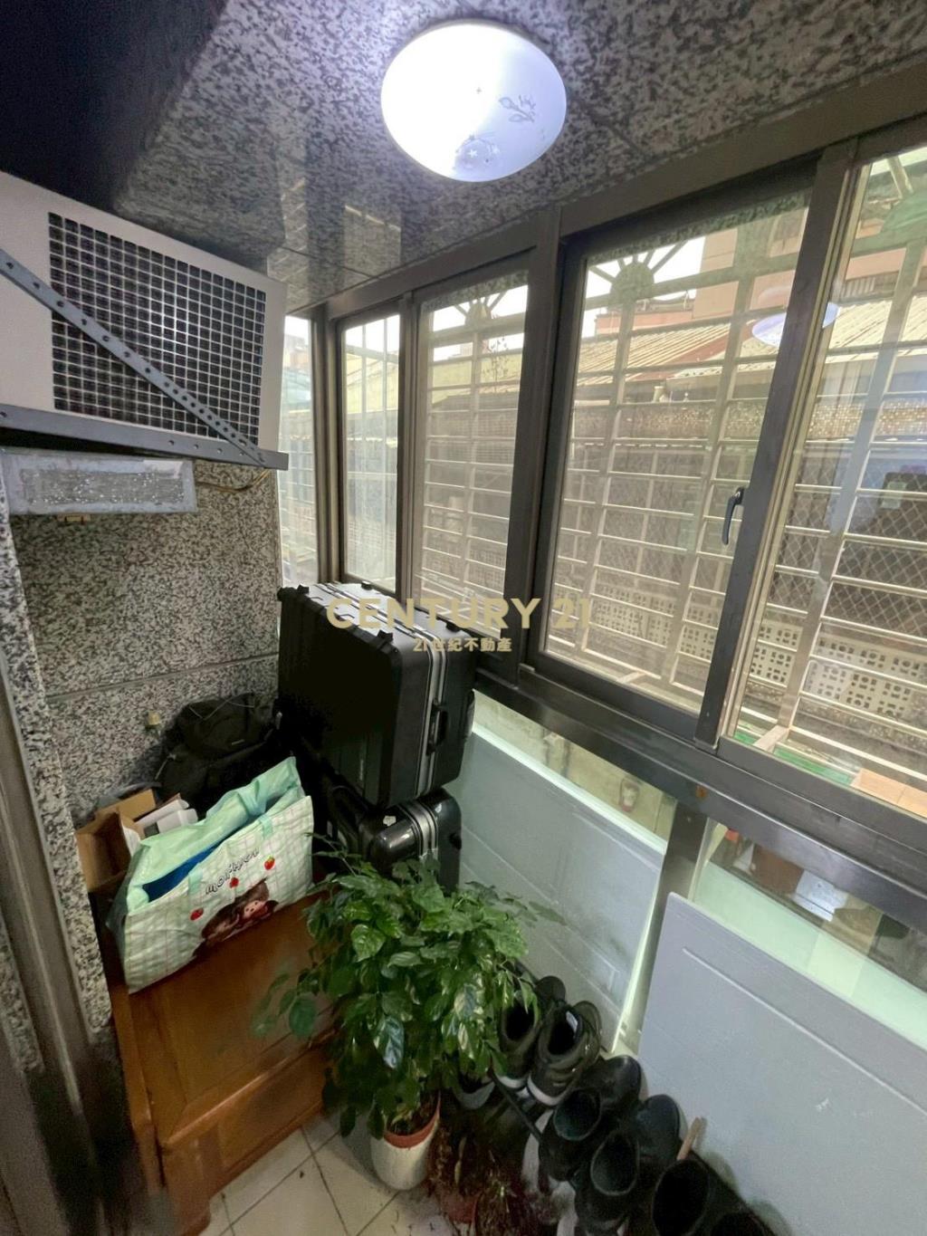 (4664)頂溪電梯2房車位