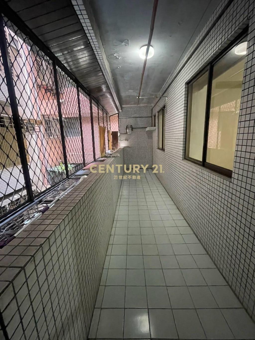 (4701)秀朗電梯四房