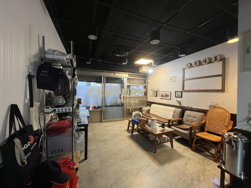 (4735)中和站黃金雙店面