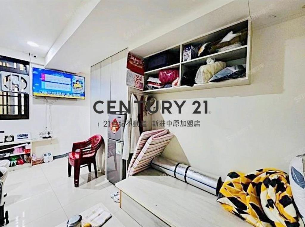 萬坪公園四套房車-F12