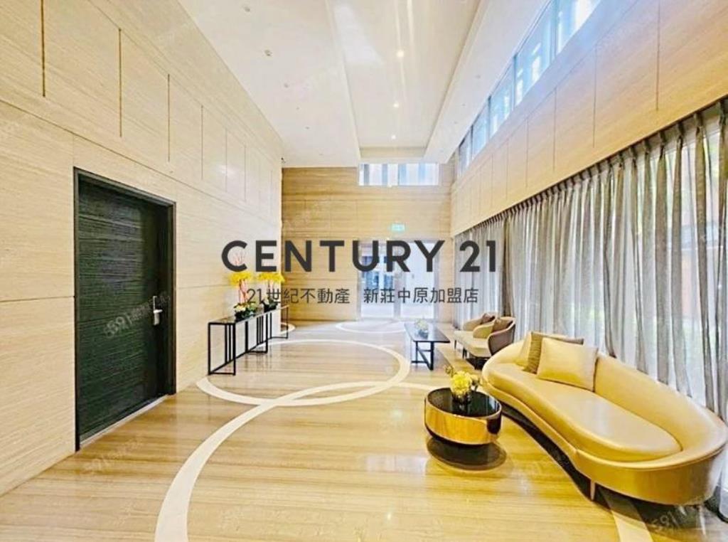 萬坪公園四套房車-F12