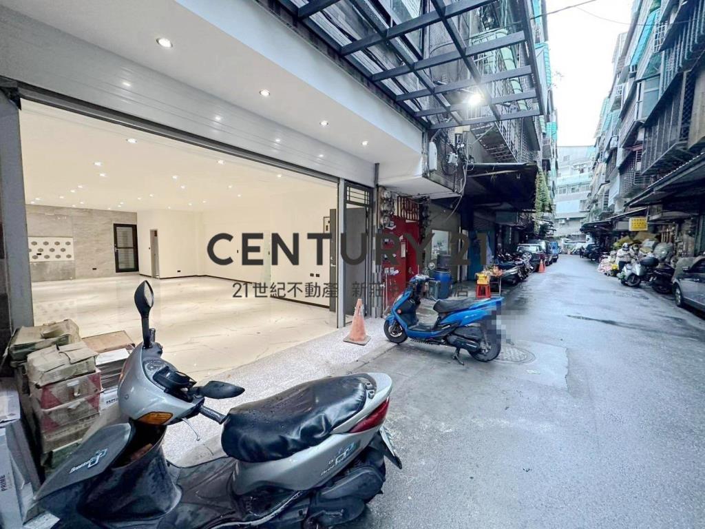 捷運徐匯中學站一樓-D98