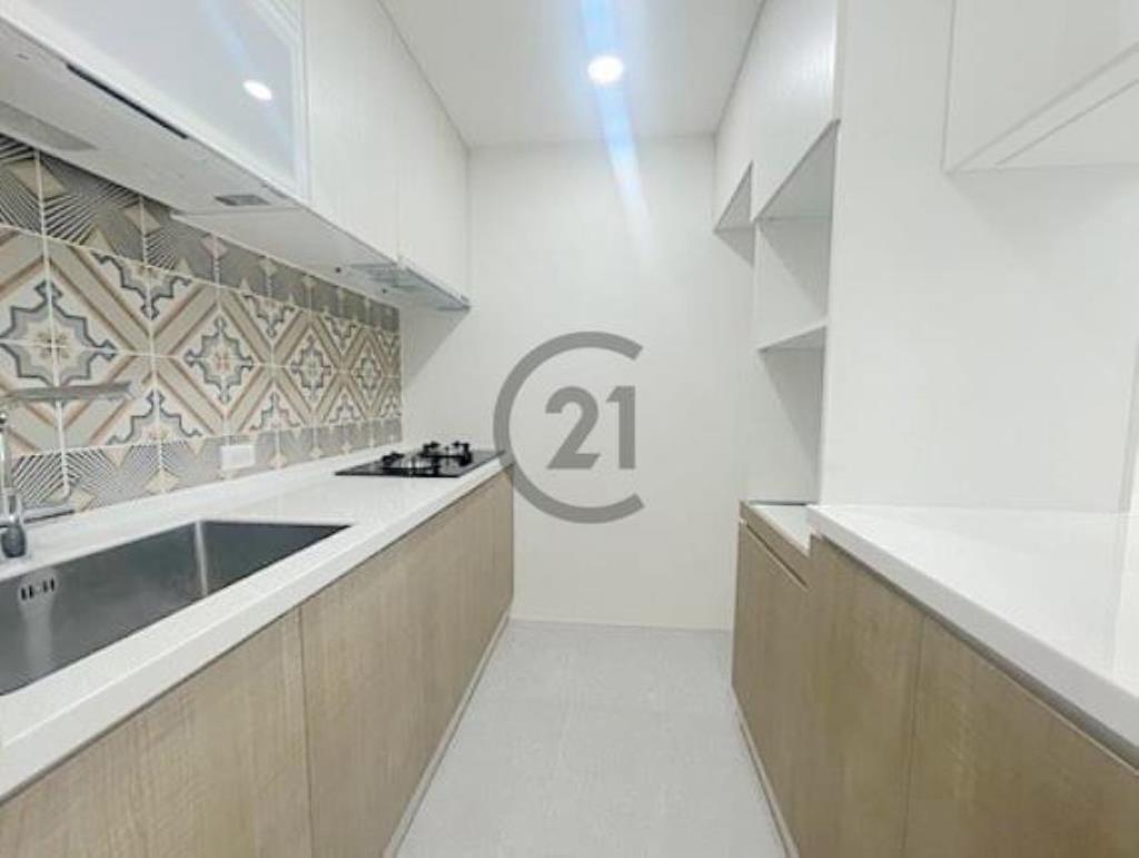 板橋龍興頂佳佳-D54