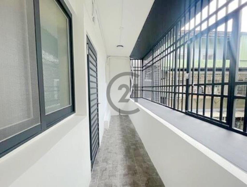 板橋龍興頂佳佳-D54