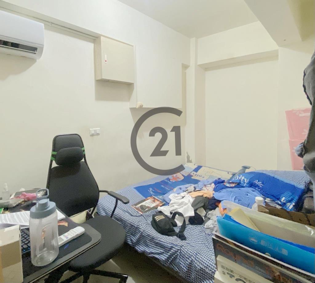 中港路三角窗華廈-B52