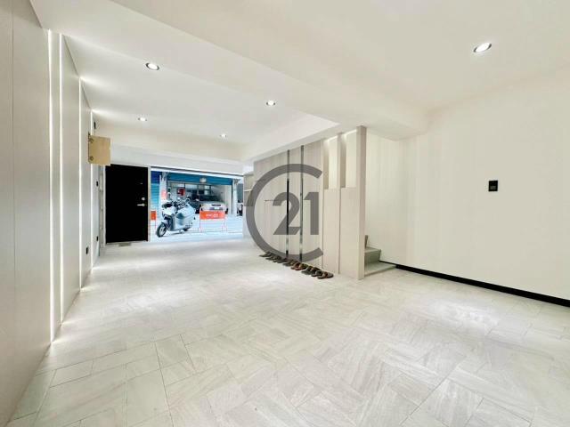 捷運時尚透天厝-D73