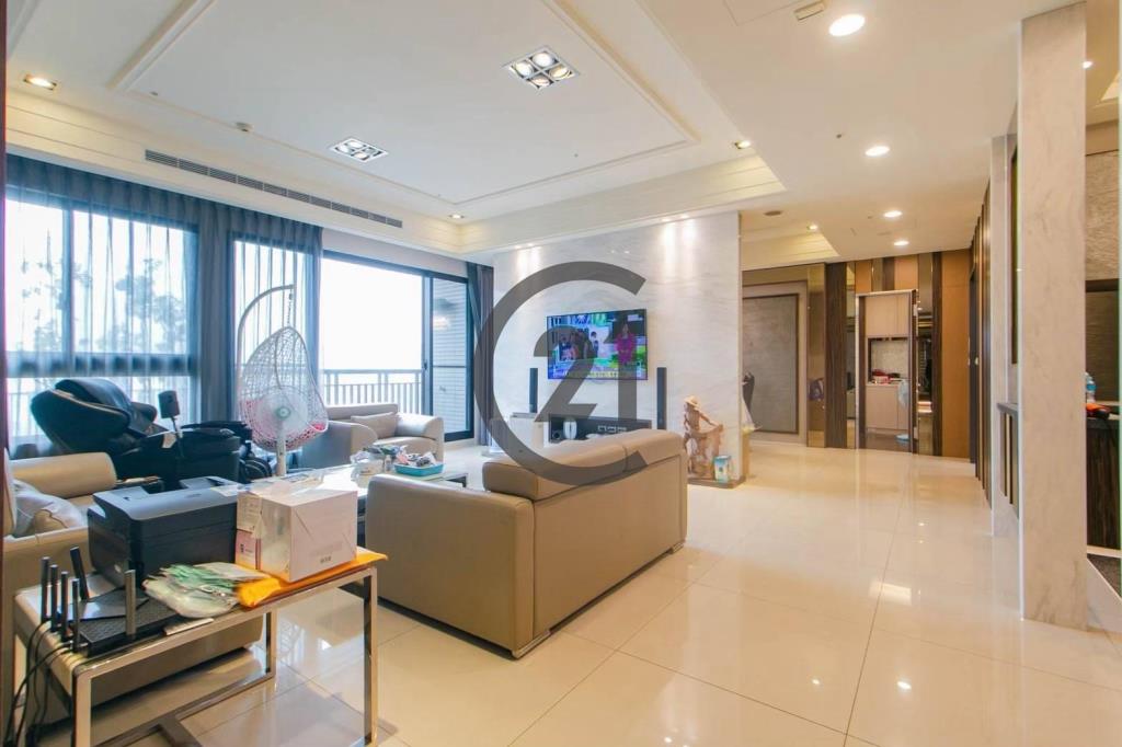 海德公園雙車位大戶-B212