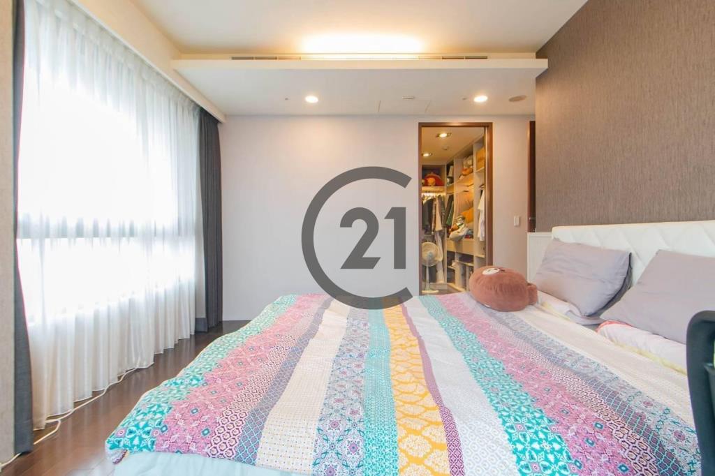 海德公園雙車位大戶-B212