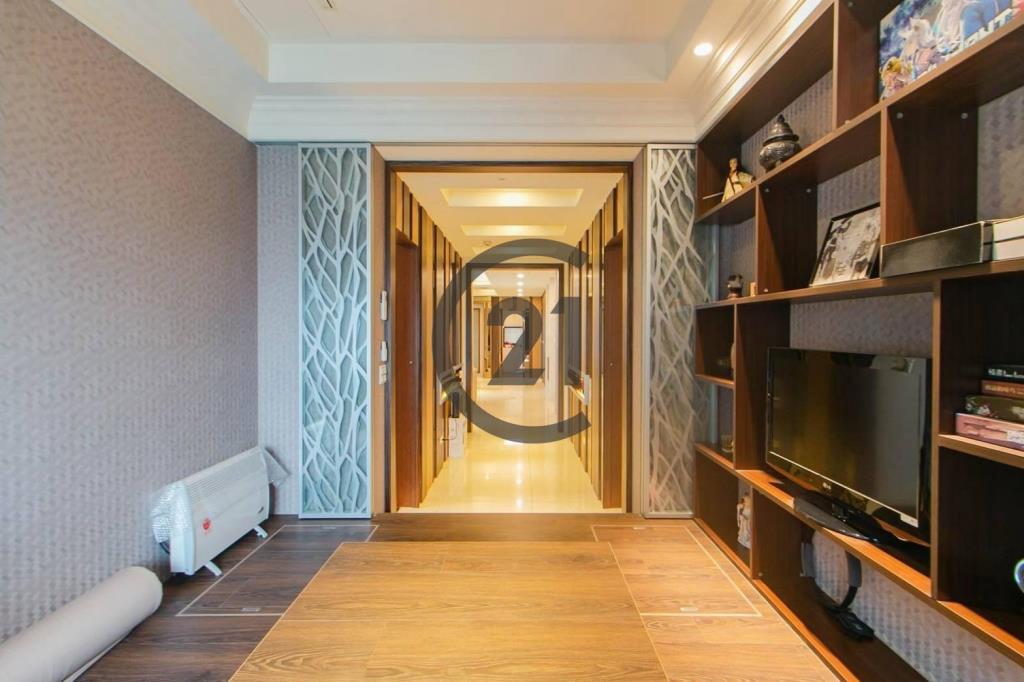 海德公園雙車位大戶-B212