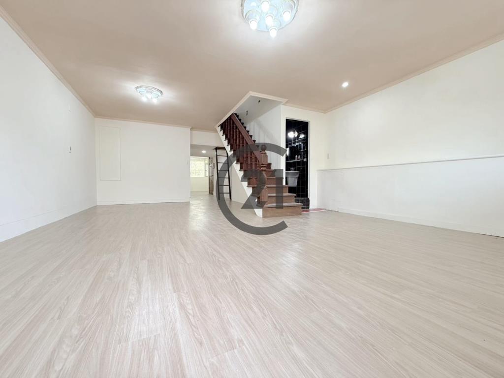 萬坪公園頂佳佳-A126