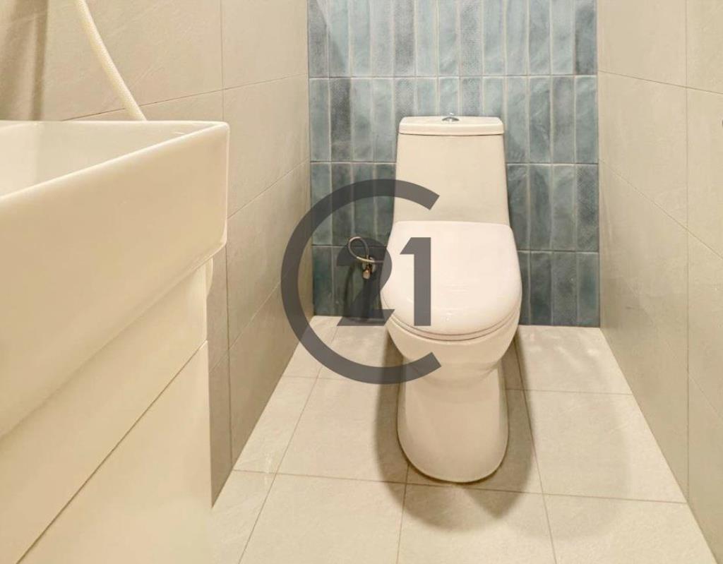 捷運徐匯中學美二樓-D4