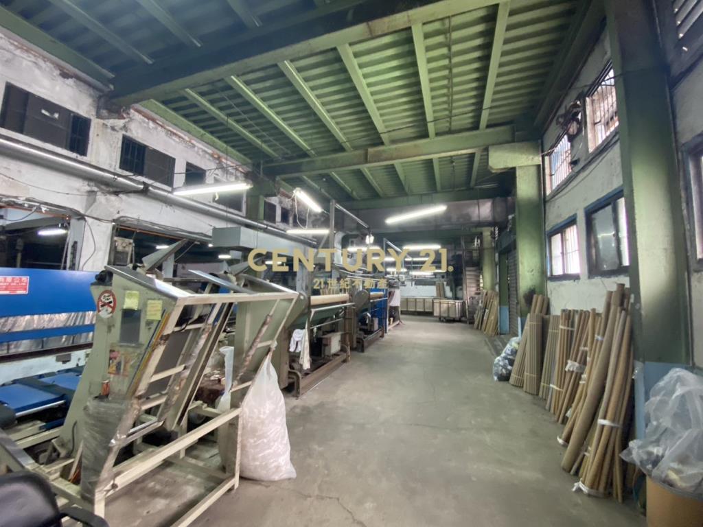 捷運土城超大廠房