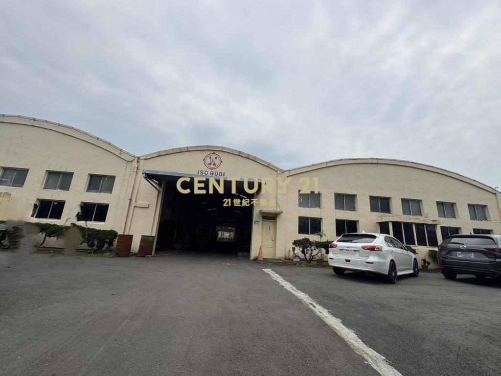 聖約翰路邊-丁建廠