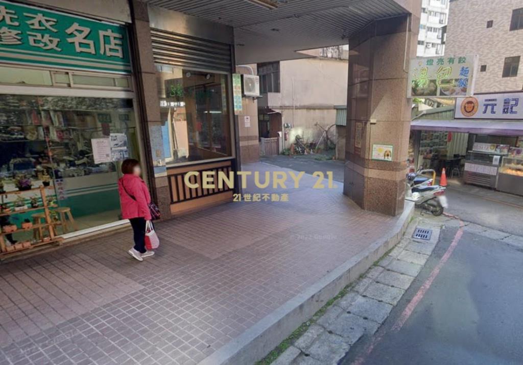 理想角間金店面