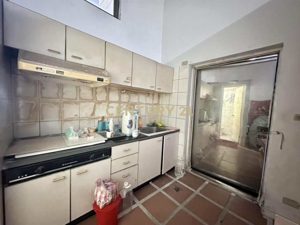 理想角間金店面