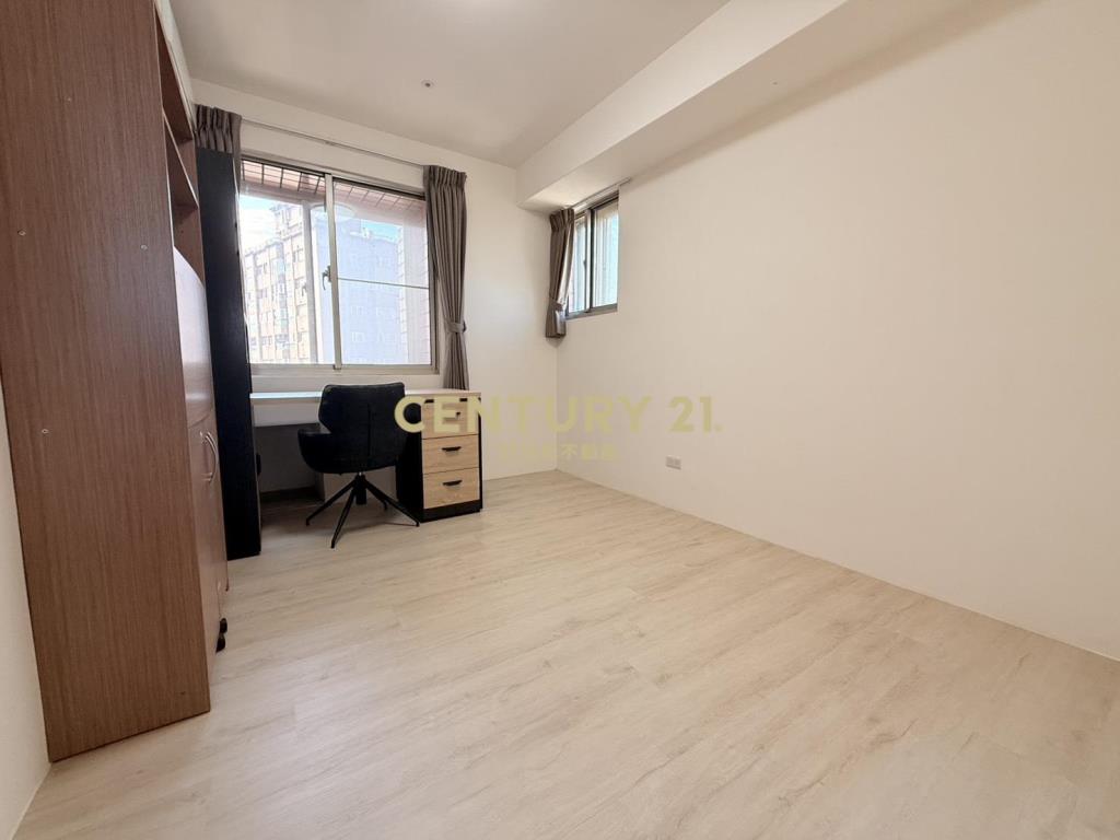 關渡來富美景四房車