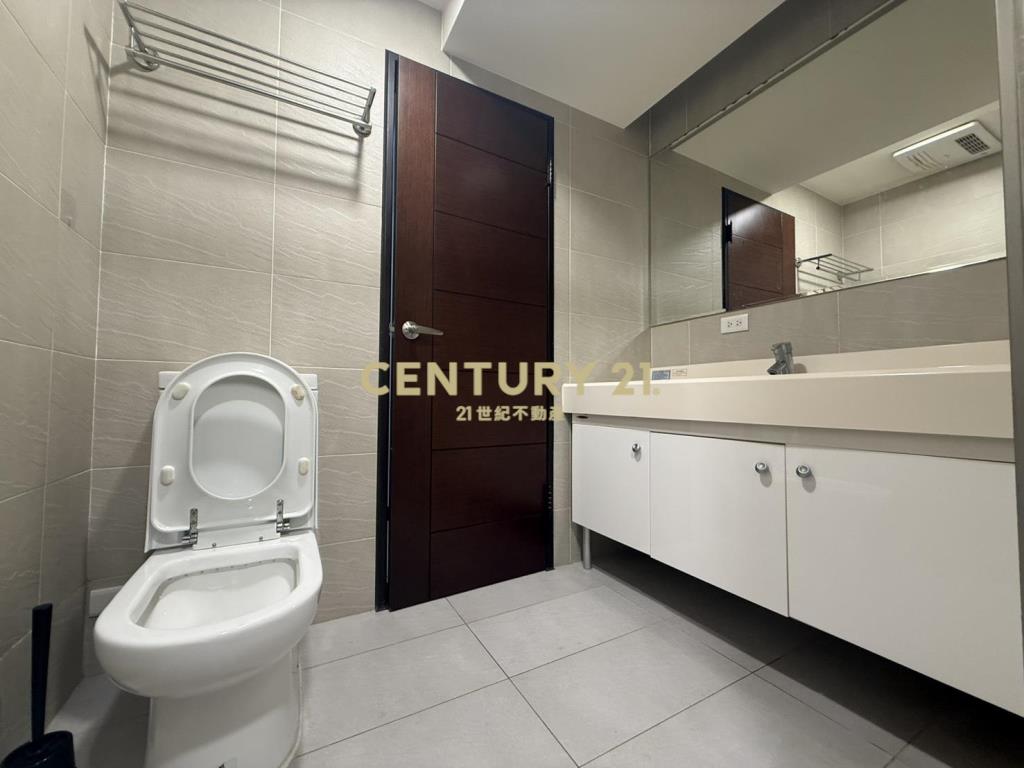 水景匯採光方正三房車