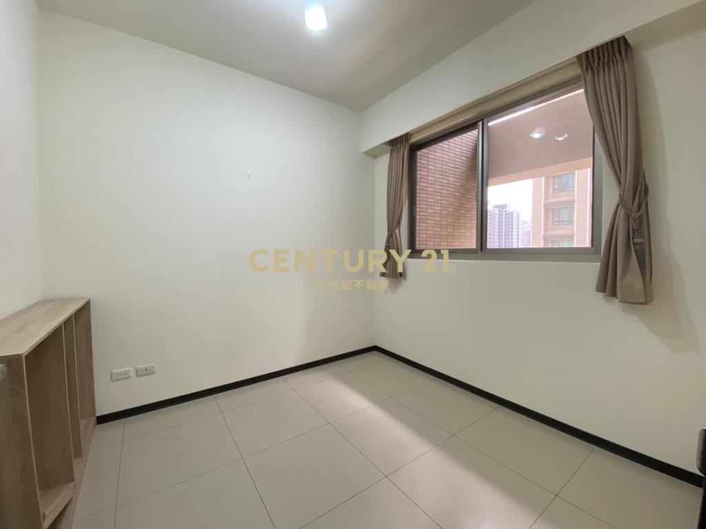 專任！新市琴朗3房車