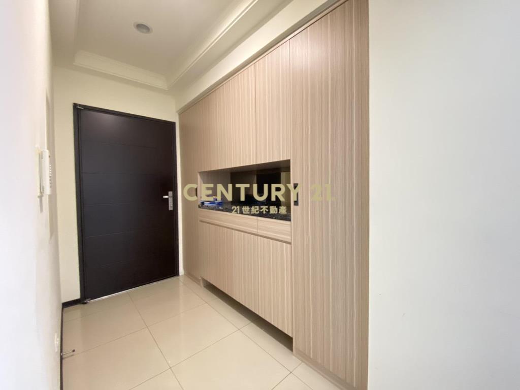 專任！新市琴朗3房車