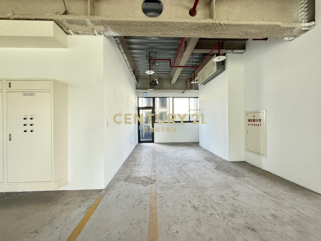 進駐南港砳建築3樓