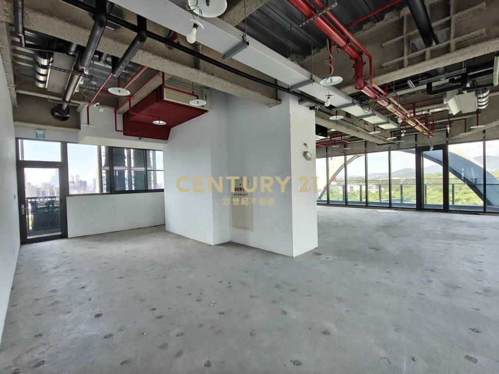 進駐南港砳建築6樓